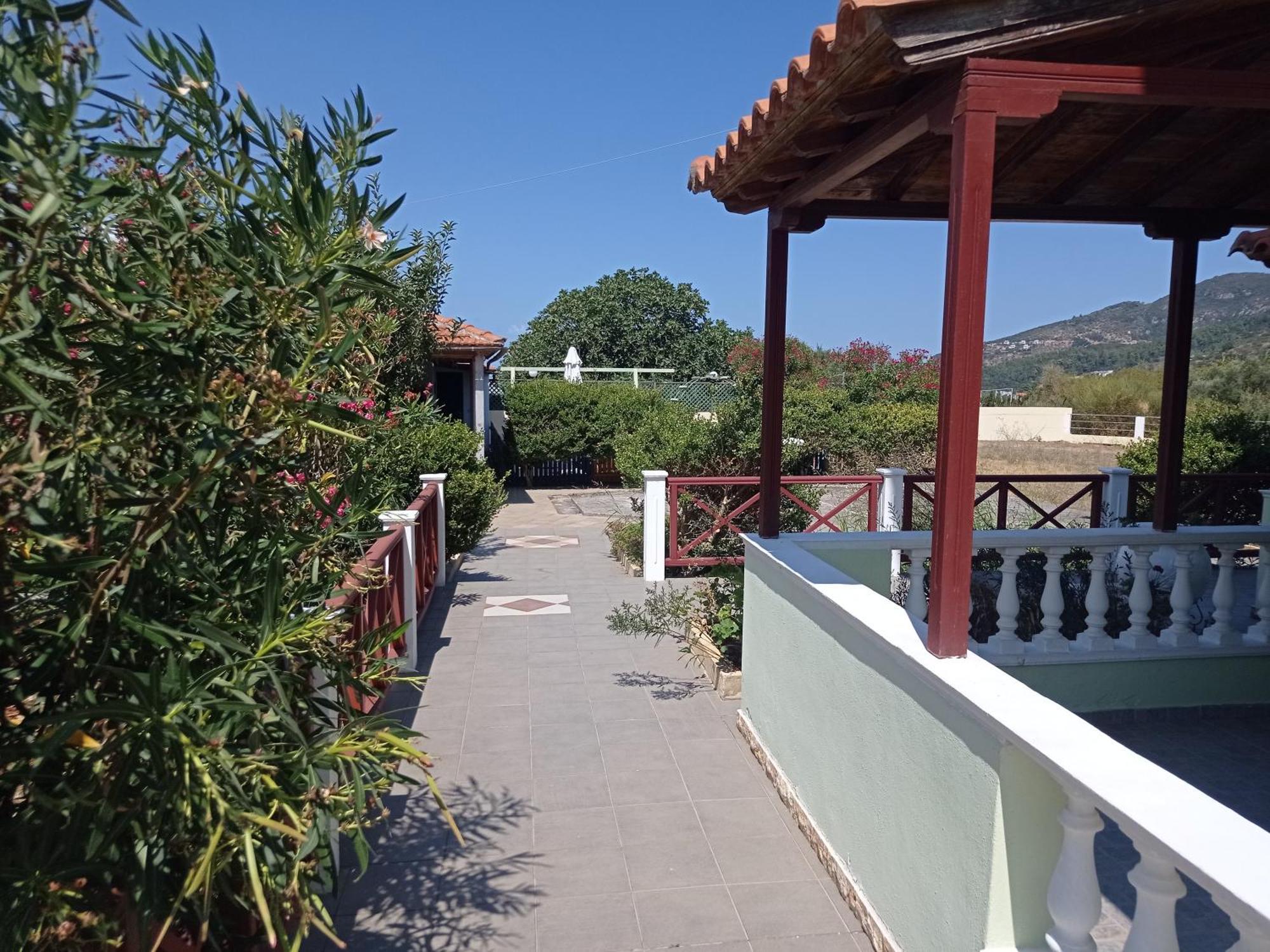 סקופלוס טאון Alexandros Rooms & Studios מראה חיצוני תמונה