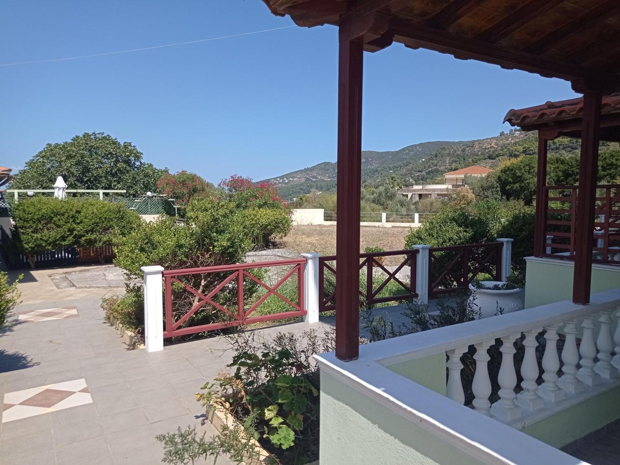סקופלוס טאון Alexandros Rooms & Studios מראה חיצוני תמונה